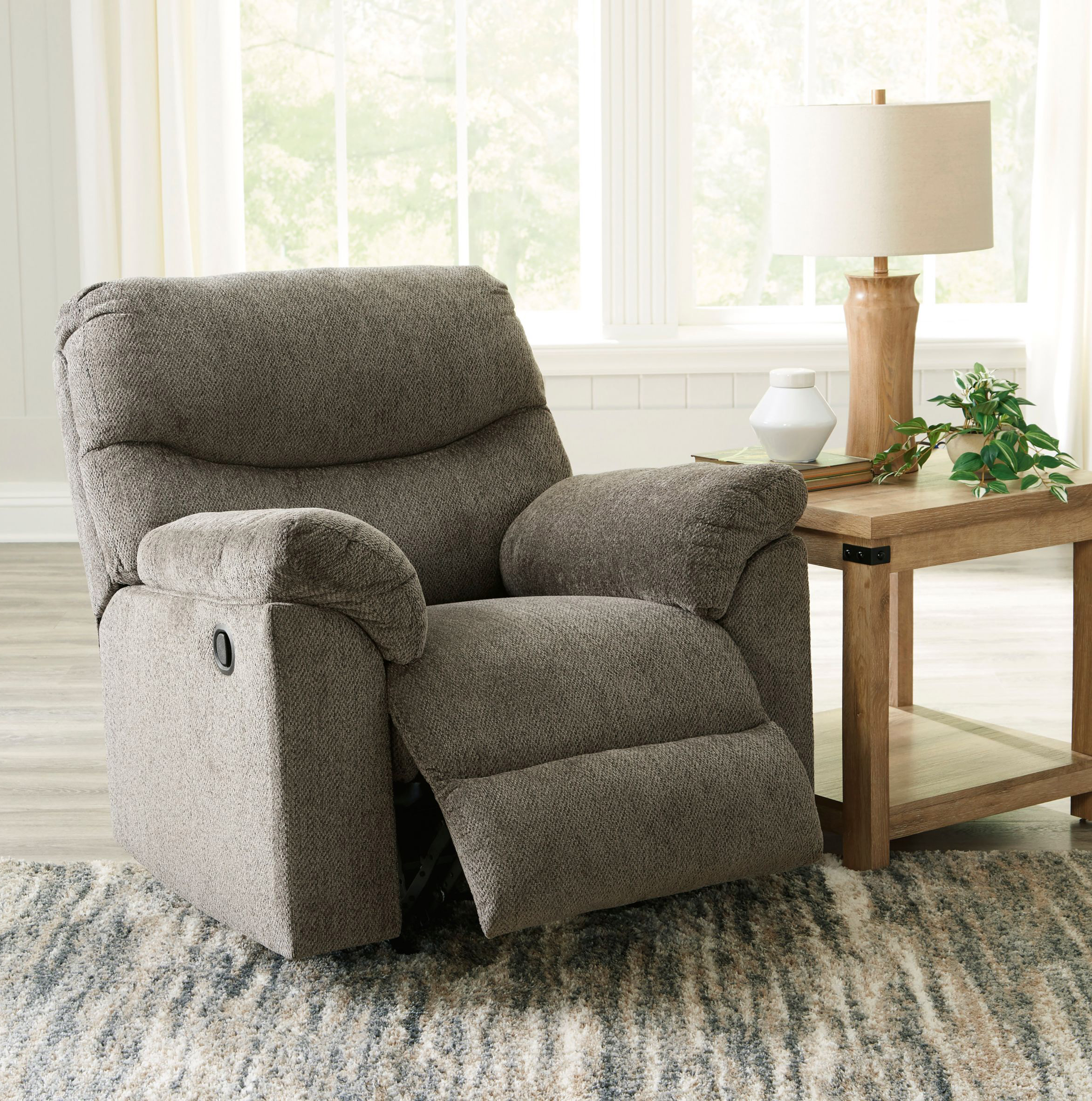 Ashley Stonemeade Nutmeg Rocker Recliner